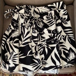Tropical mini skirt from Express